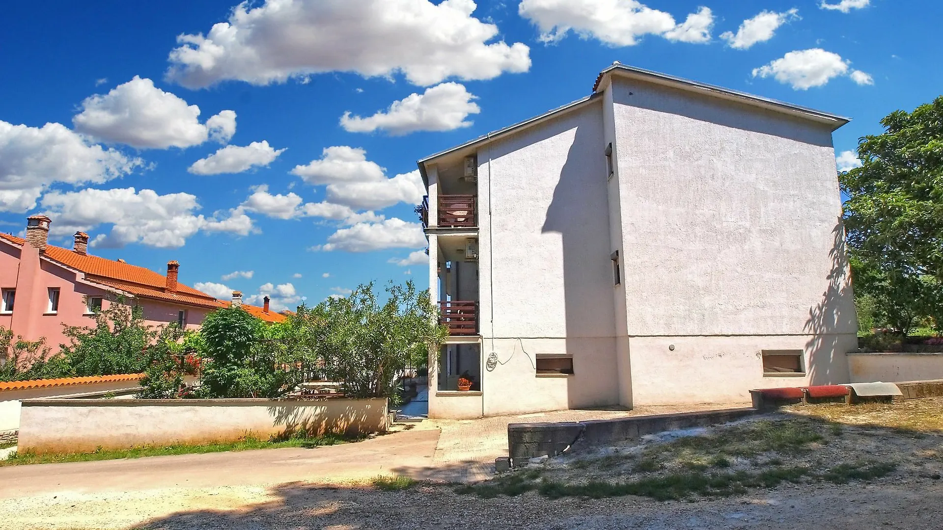 Apartments Davor 996 Pula Croatia